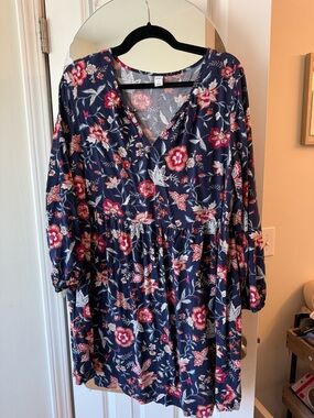 Old Navy Navy Floral Button-Front Blouse